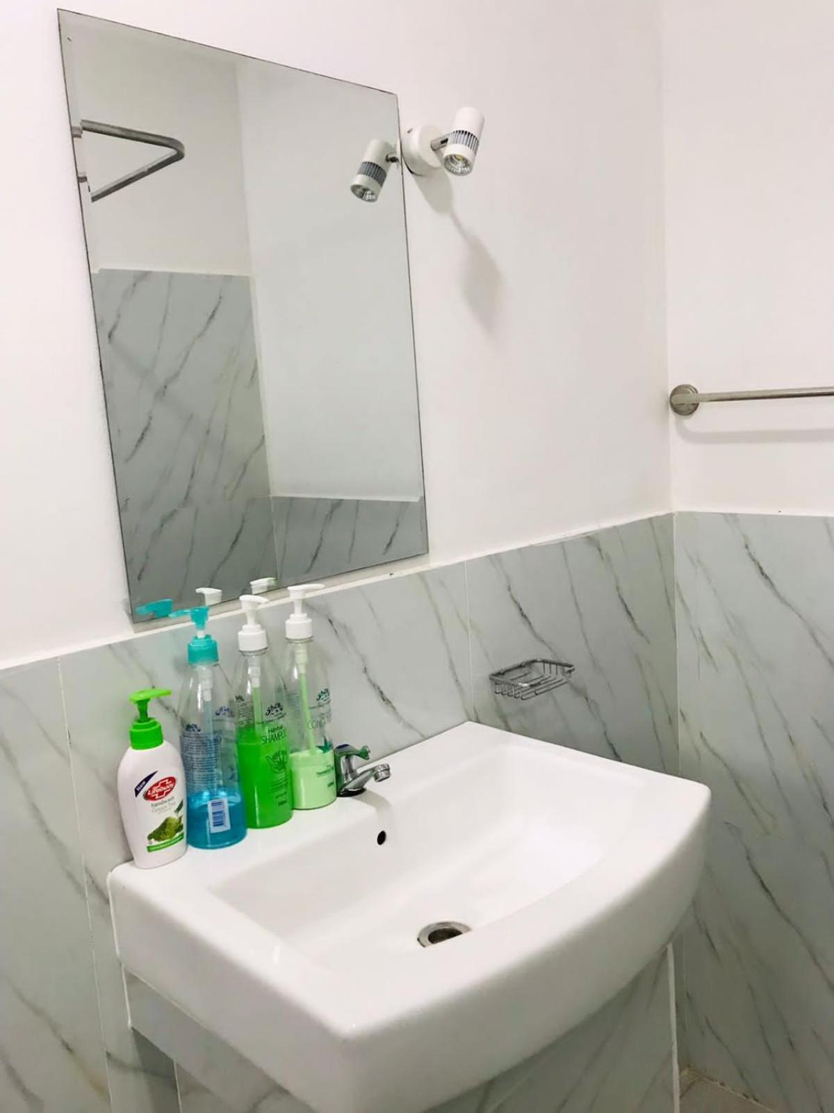 Kavee Transit Hotel Katunayaka Ngoại thất bức ảnh